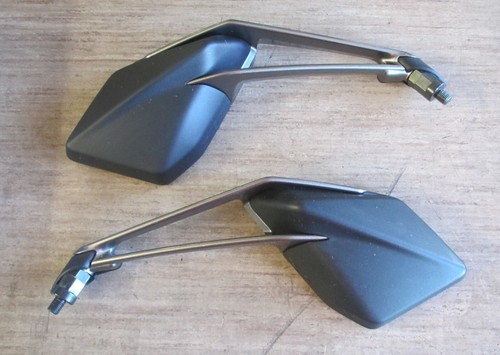 Coppia specchietti retrovisori